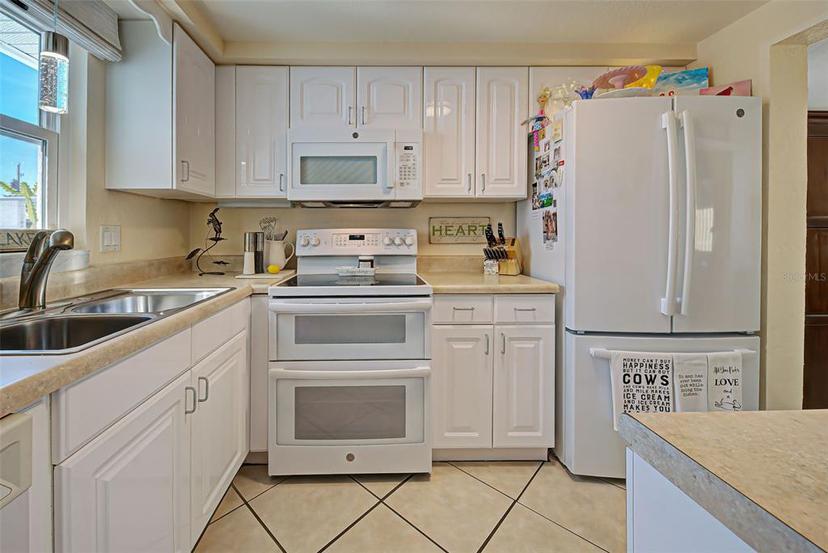 Picture of 722 Caribbean Circle Unit 10, Venice FL 34293