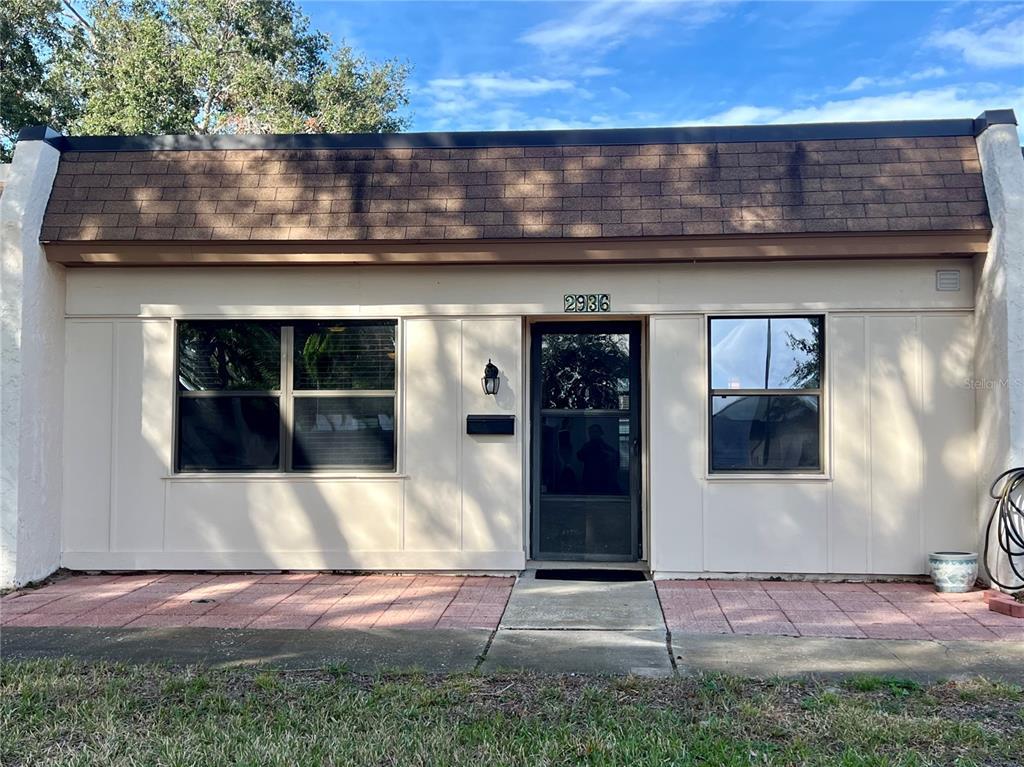 Picture of 2936 Feather Drive Unit 68C, Clearwater, FL 33759