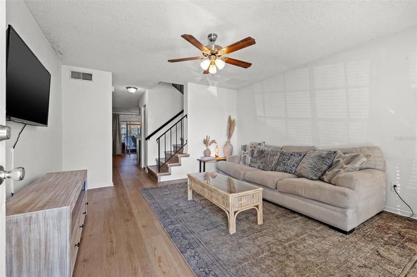 Picture of 6740 121St Avenue Unit 6, Largo FL 33773