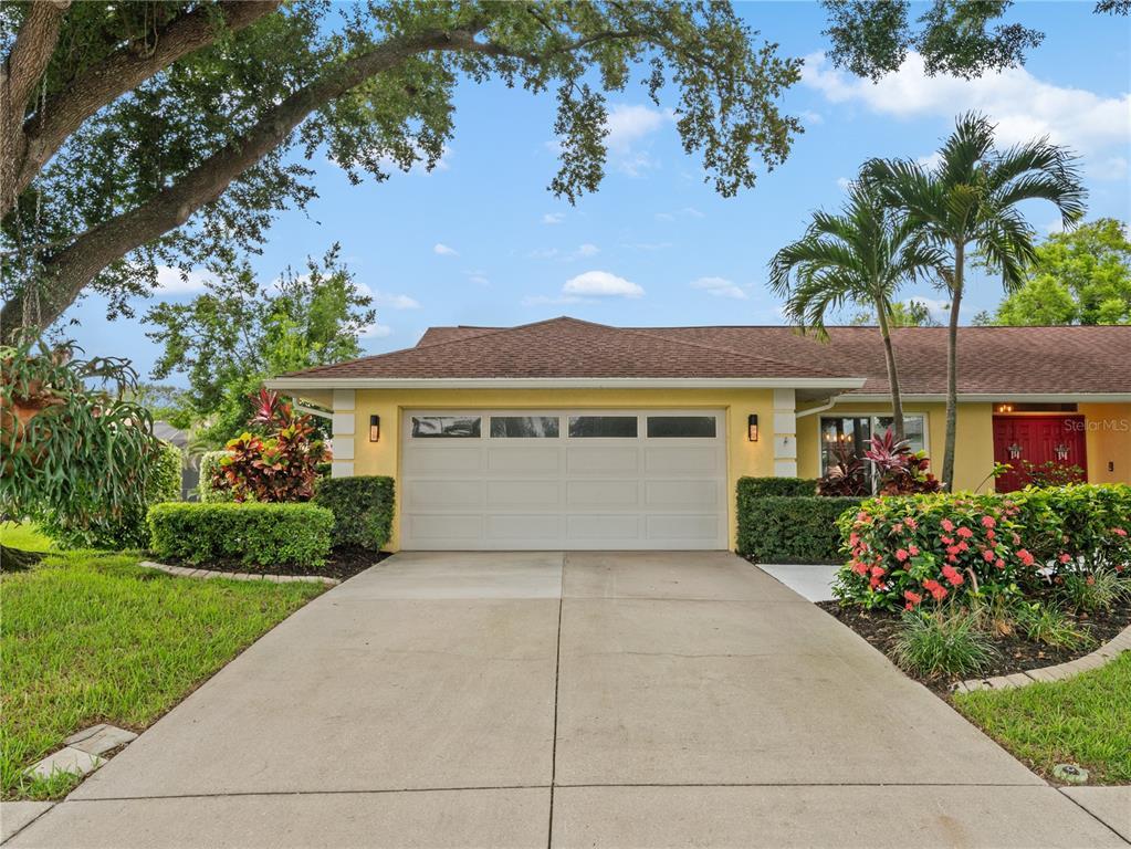 Picture of 4662 Long Lake Drive, Sarasota, FL 34233