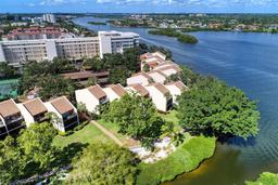 Picture of 1800 Cove Ii Place Unit 213, Sarasota, FL 34242