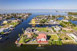 Picture of 4374 8Th Isle Drive, Hernando Beach, FL 34607