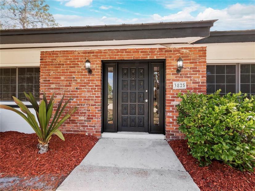 Picture of 3825 Sarasota Golf Club Boulevard, Sarasota FL 34240