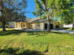 Picture of 12070 Surrey Ave, Port Charlotte, FL 33981