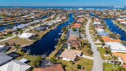 Picture of 831 Via Tunis, Punta Gorda, FL 33950