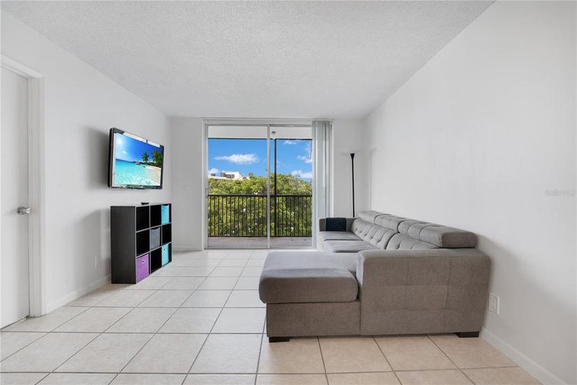 Picture of 8730 N Sherman Circle Unit 503, Miramar FL 33025