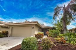 Picture of 7171 Wood Creek Drive Unit 5, Sarasota, FL 34231