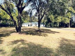 Picture of 25222 NW 62Nd Avenue, High Springs, FL 32643