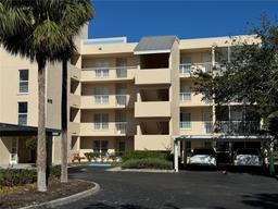 Picture of 4110 Ironwood Circle Circle Unit 204, Bradenton, FL 34209