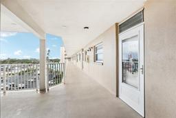 Picture of 1847 Shore Drive S Unit 509, South Pasadena, FL 33707