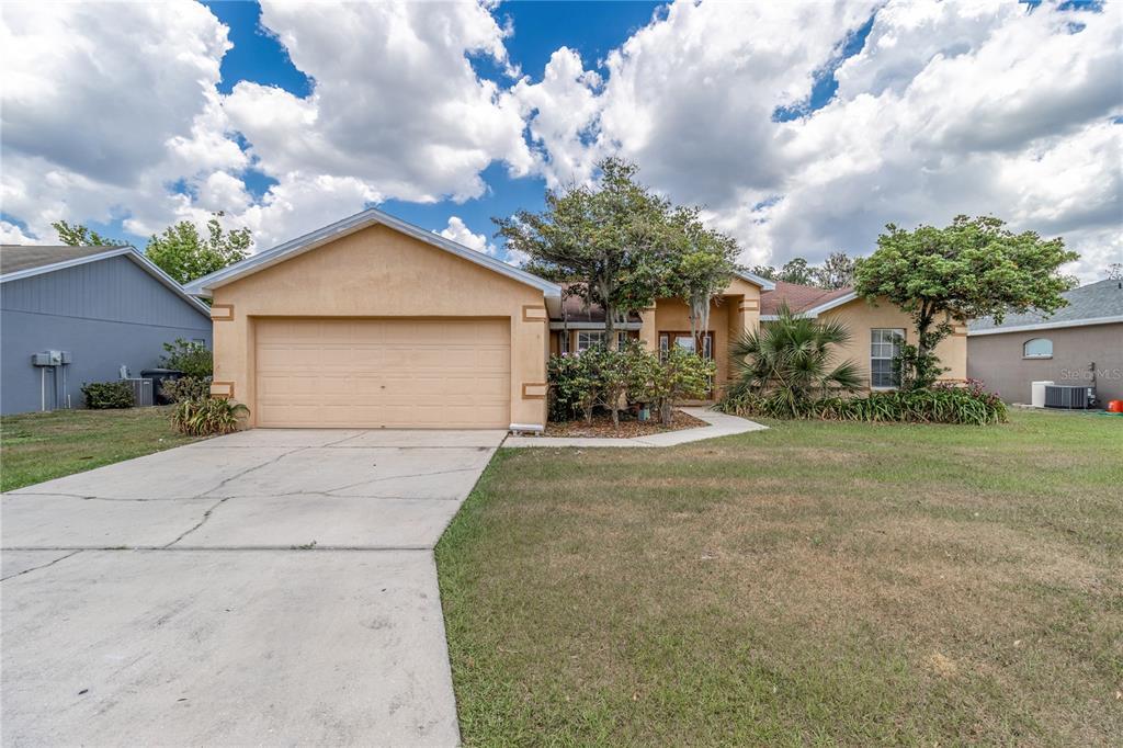 Picture of 3301 Enclave Boulevard, Mulberry, FL 33860