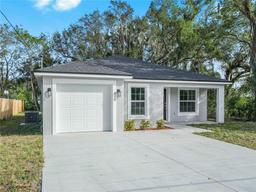 Picture of 815 S Seminole Avenue, Fort Meade, FL 33841