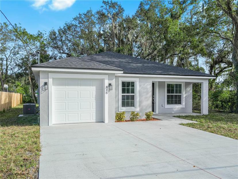 Picture of 815 S Seminole Avenue, Fort Meade FL 33841