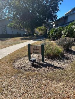 Picture of 2011 Corner Lake Drive Unit 15, Haines City, FL 33844