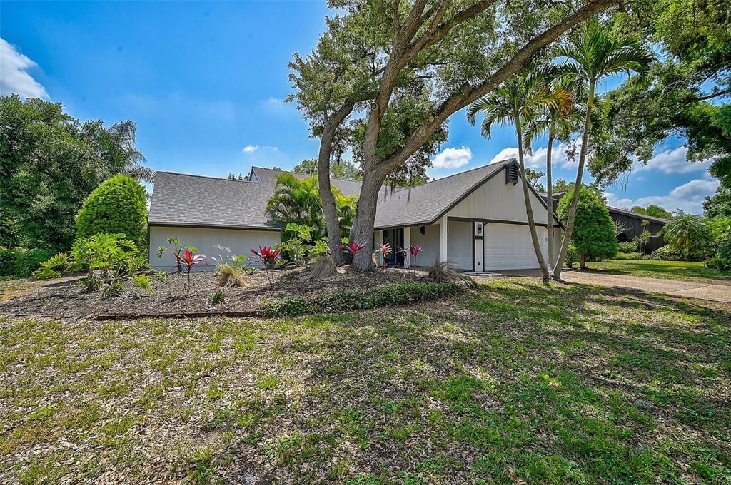 Picture of 5373 Dominica Circle, Sarasota, FL 34233