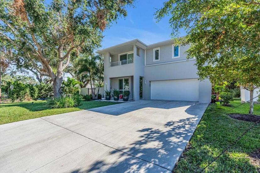 Picture of 2586 Prospect Street, Sarasota FL 34239