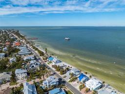 Picture of 404 S Bay Boulevard, Anna Maria, FL 34216