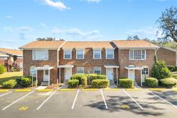 Picture of 715 Perkins Street Unit 100, Leesburg, FL 34748