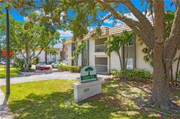 Picture of 1830 Maravilla Avenue Unit 416, Fort Myers, FL 33901