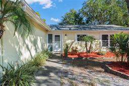 Picture of 4731 Larchmont Court, Orlando, FL 32821