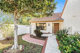 Picture of 11507 Orilla Del Rio Place, Temple Terrace, FL 33617