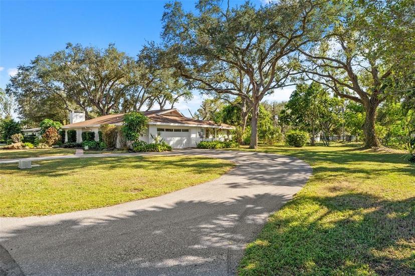 Picture of 1334 Vesper Drive, Fort Myers FL 33901