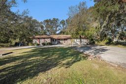 Picture of 4609 Horton Road, Plant City, FL 33567