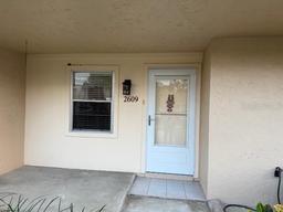 Picture of 2609 Woodgate Lane Unit K4, Sarasota, FL 34231