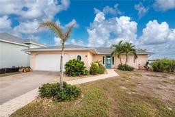 Picture of 3220 Peace River Drive, Punta Gorda, FL 33983