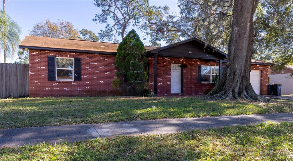 Picture of 611 Limber Lane, Lakeland, FL 33810