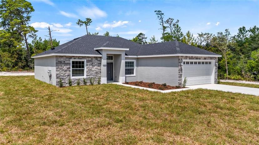 Picture of 40712 E Ninth Avenue, Umatilla FL 32784