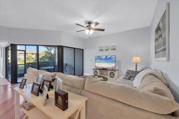 Picture of 5275 Heron Way Unit 102, Sarasota, FL 34231