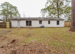 Picture of 1704 Mary Beth Drive, Middleburg, FL 32068