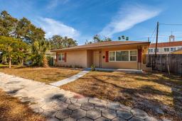 Picture of 2621 13Th Street N, St Petersburg, FL 33704