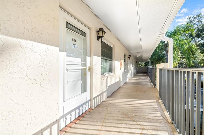 Picture of 820 Patricia Avenue Unit 207, Dunedin FL 34698