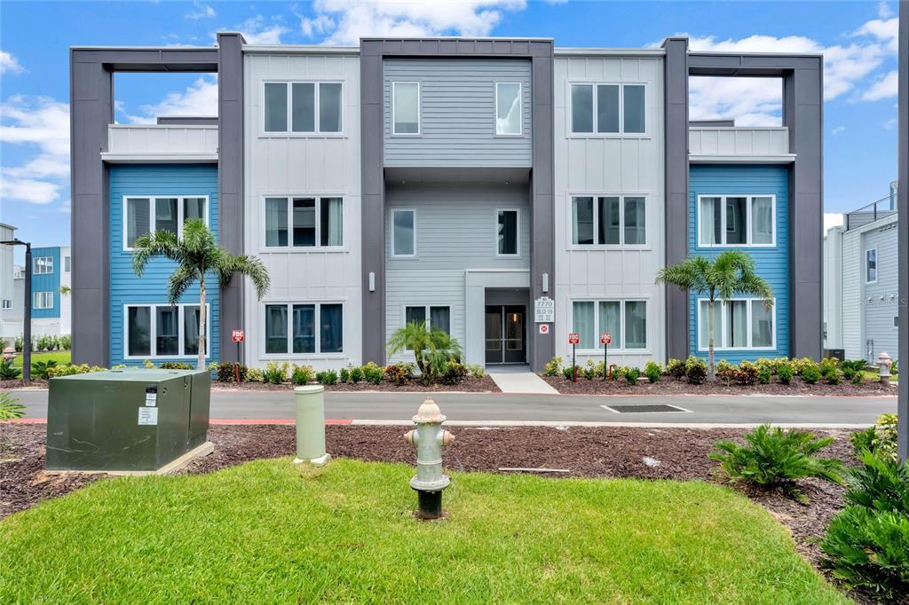 Picture of 7770 Sandy Ridge Drive Unit 19-125, Reunion, FL 34747