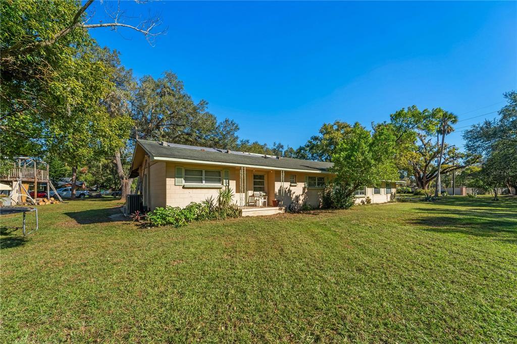 Picture of 17902 Burnside Road, Lutz, FL 33548