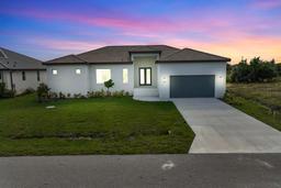 Picture of 15384 Hennipen Circle, Port Charlotte, FL 33981