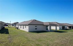 Picture of 1728 Canaan Loop, Dundee, FL 33838