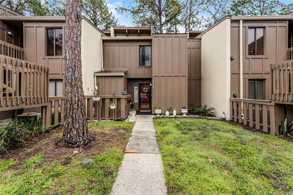 Picture of 5316 Pebble Beach Drive Unit E, Orlando, FL 32811