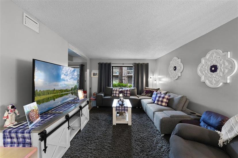 Picture of 5316 Pebble Beach Drive Unit E, Orlando FL 32811