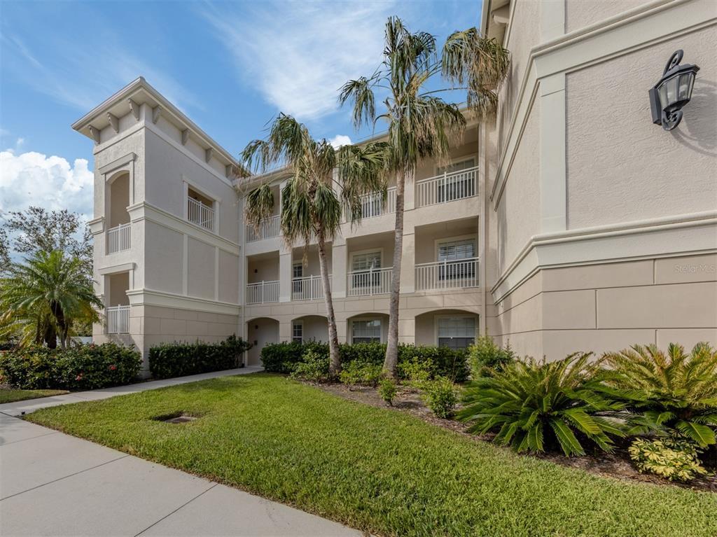 Picture of 500 San Lino Circle Unit 521, Venice, FL 34292