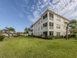 Picture of 500 San Lino Circle Unit 521, Venice, FL 34292