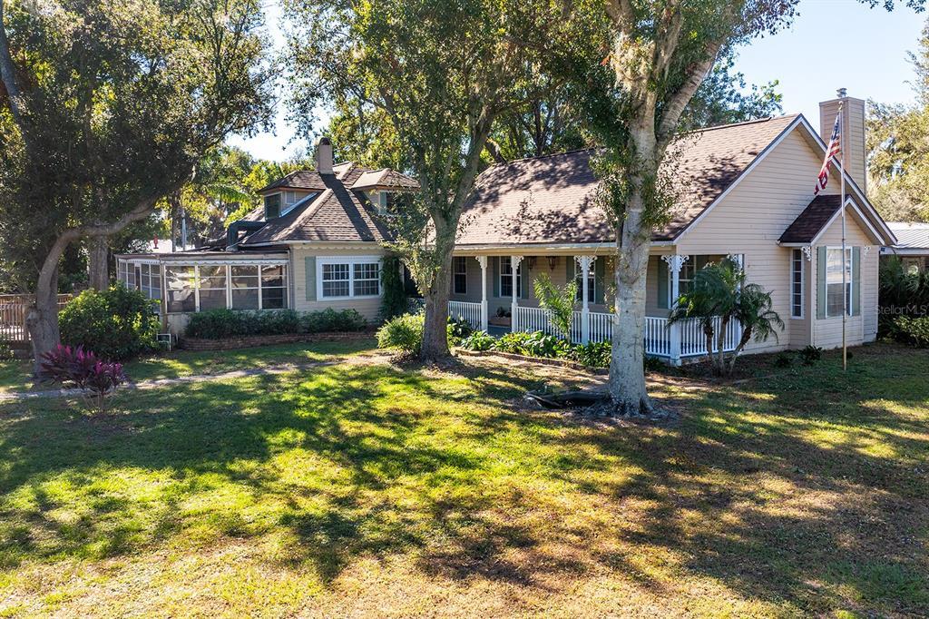 Picture of 1109 Lakeshore Boulevard, Saint Cloud, FL 34769