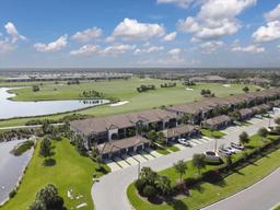 Picture of 5558 Palmer Circle Unit 101, Bradenton, FL 34211