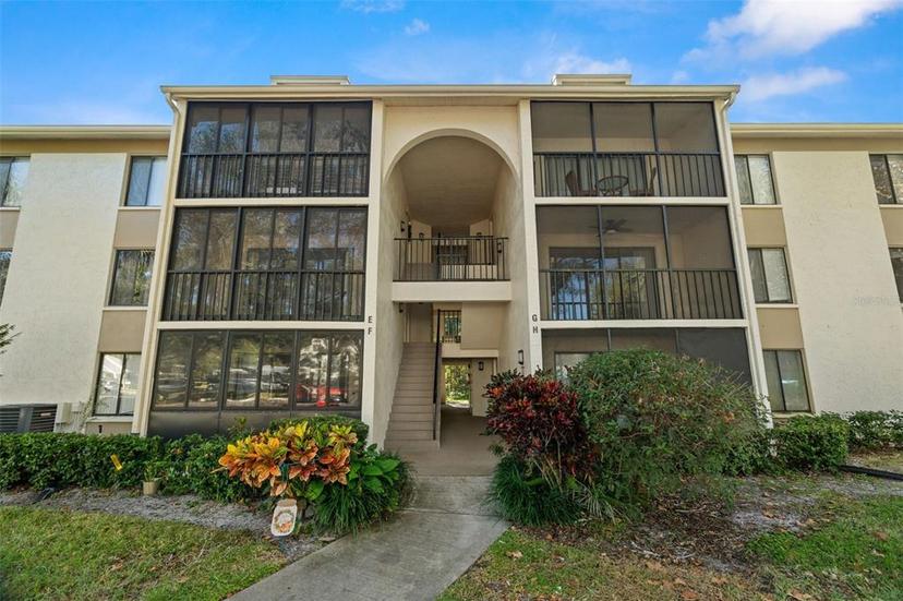 Picture of 1398 Shady Pine Way Unit H2, Tarpon Springs FL 34688