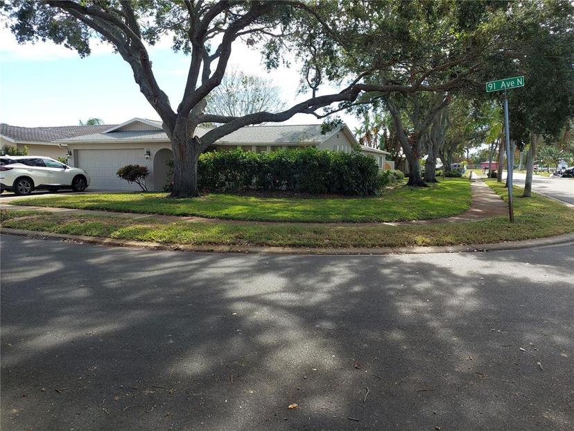 Picture of 12788 91St Avenue, Seminole FL 33776