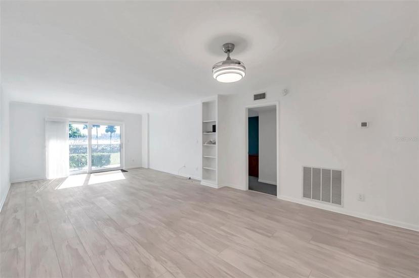 Picture of 650 Island Way Unit 106, Clearwater Beach FL 33767