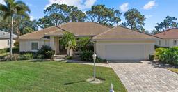 Picture of 8111 Fairhaven Glen, University Park, FL 34201