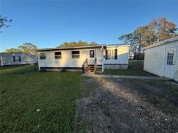 Picture of 2060 Meadow Oak Circle, Polk City, FL 33868